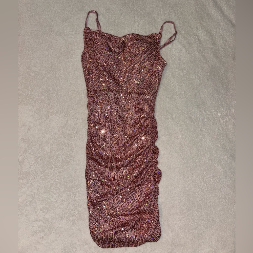 woman’s hello molly dress